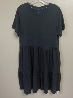 NWT Old Navy medium Tier Cotton Black Dress pockets